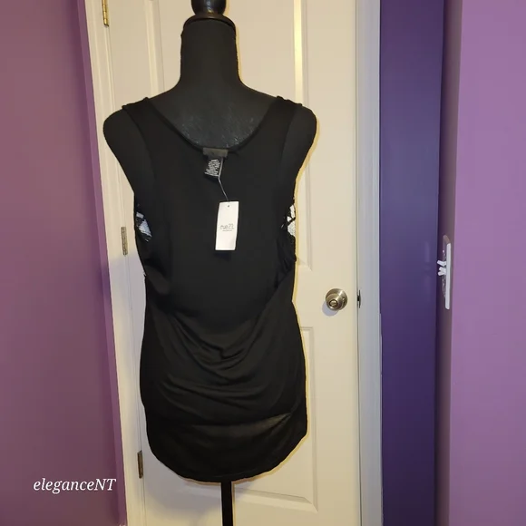 Rue21 Black/White Pattern sequence Tank Top Sz: XL NWT - Picture 3 of 9